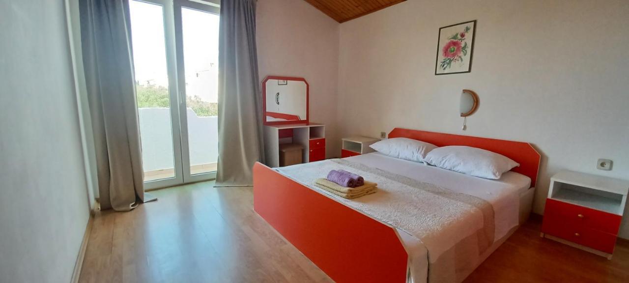 Apartments & Rooms Mila Banjol Luaran gambar