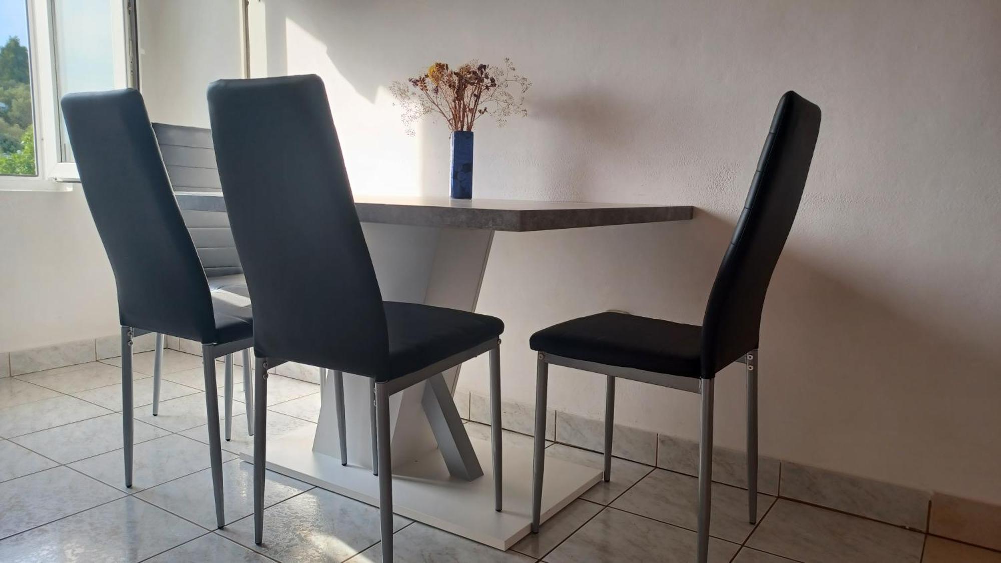 Apartments & Rooms Mila Banjol Bilik gambar