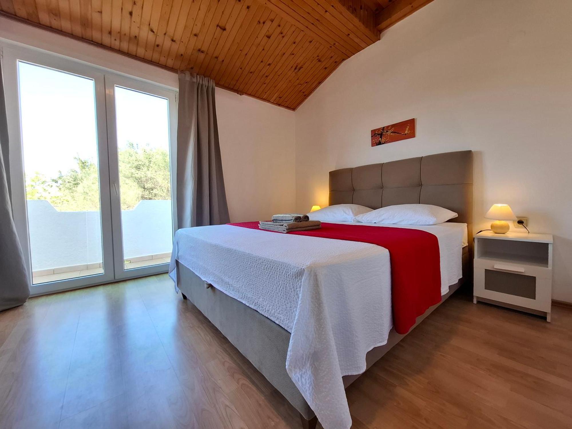 Apartments & Rooms Mila Banjol Luaran gambar